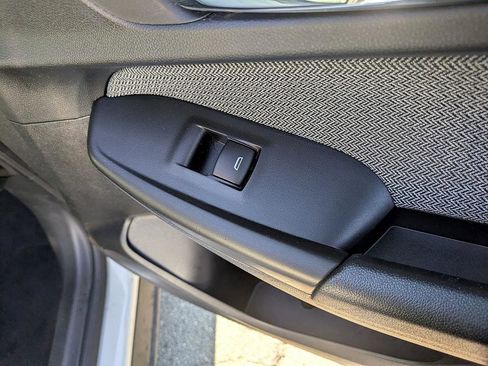 Used 2022 Chevrolet TrailBlazer LS image 35