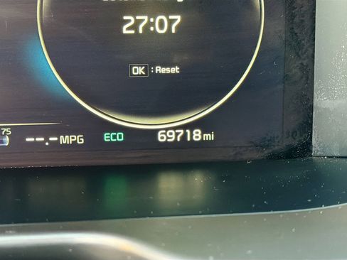 Used 2022 Kia Sorento SX Prestige w/ Panoramic Sunroof Package image 42