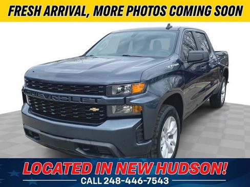 Used 2021 Chevrolet Silverado 1500 Custom image 1