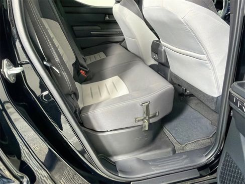 Used 2024 Toyota Tacoma TRD Off-Road image 16