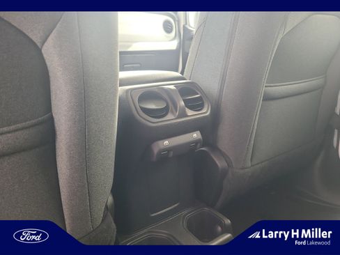 Used 2024 Jeep Gladiator Sport image 31