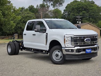 New 2026 Ford F350 XL w/ XL Chrome Package