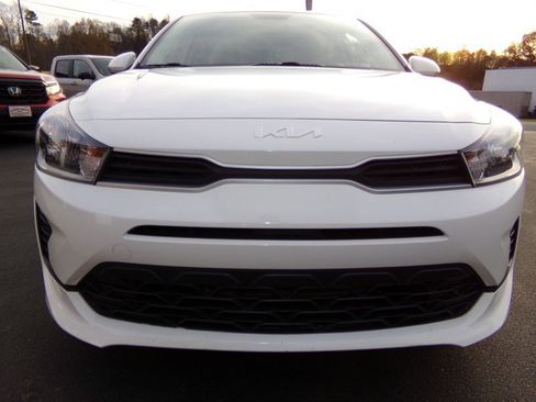 Used 2023 Kia Rio LX image 4