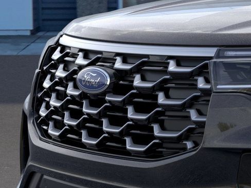 New 2026 Ford Explorer Platinum image 17