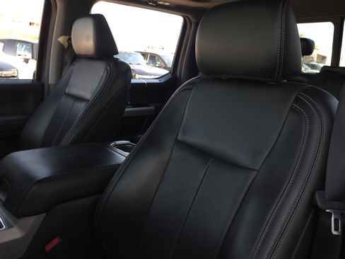 Used 2021 Ford F250 Lariat w/ Tremor Off-Road Package image 11