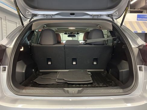 Used 2024 Subaru Crosstrek 2.0i Premium image 31