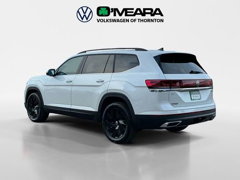 New 2026 Volkswagen Atlas SE image 3