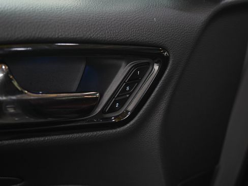 Used 2025 Dodge Durango R/T AWD/4WD image 26