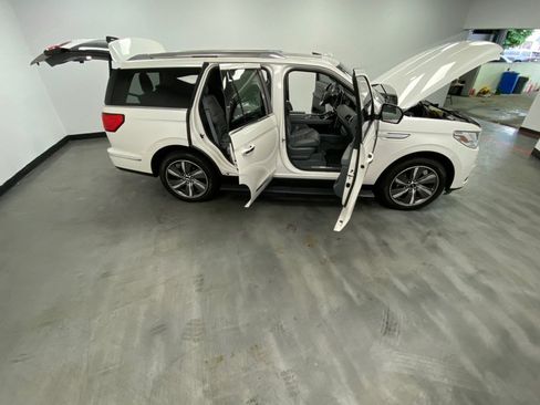 Used 2019 Lincoln Navigator Reserve AWD/4WD image 55