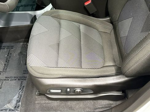 New 2027 Chevrolet Bolt LT w/ Comfort Package FWD image 23
