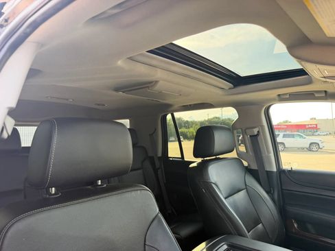 Used 2019 GMC Yukon SLT w/ Premium Edition AWD/4WD image 83