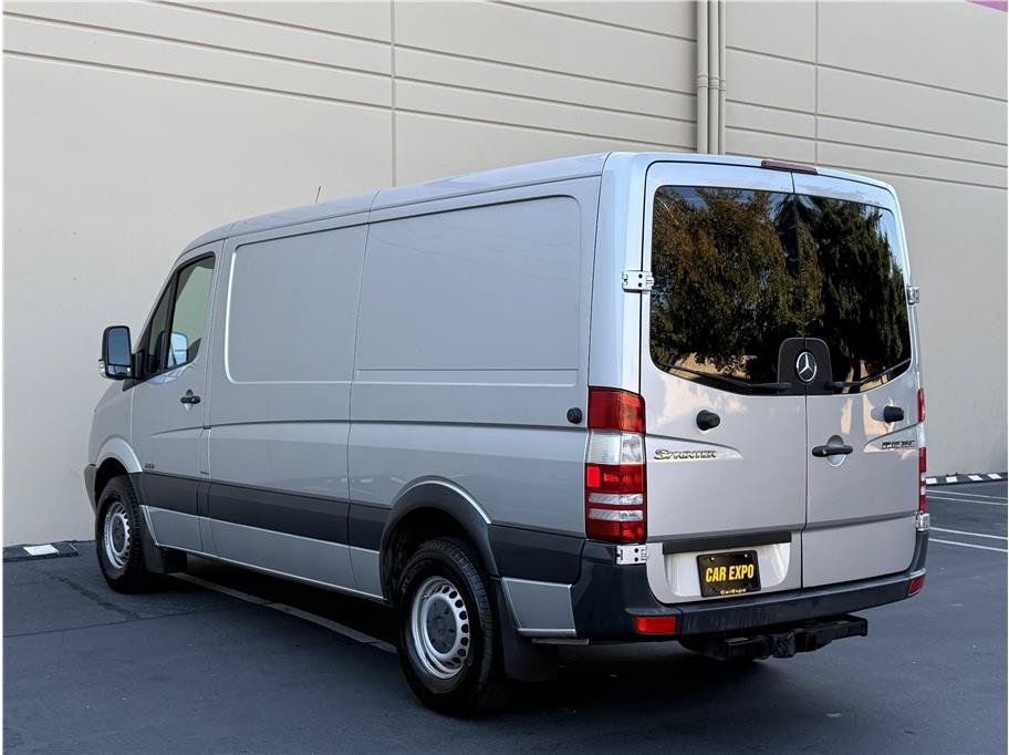 Used 2013 Mercedes-Benz Sprinter 2500 image 4