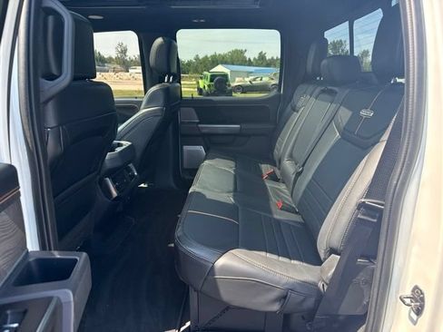 Used 2023 Ford F250 Platinum AWD/4WD image 17