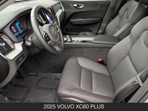 Used 2025 Volvo XC60 B5 Plus AWD/4WD image 14