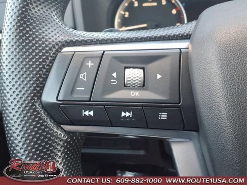 Used 2022 Mitsubishi Outlander ES FWD image 14