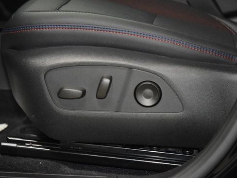 New 2025 Chevrolet Equinox EV RS w/ Convenience Package II image 38