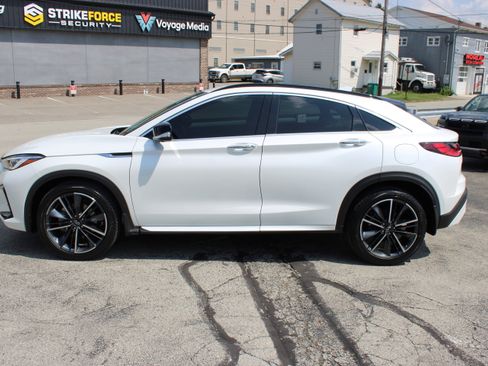 Used 2023 INFINITI QX55 Sensory w/ Lighting Package AWD/4WD image 2