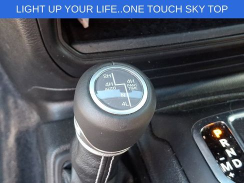 Used 2023 Jeep Wrangler Unlimited Sahara w/ Cold Weather Group AWD/4WD image 24