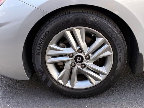 Used 2020 Hyundai Elantra Value Edition w/ Cargo Package (C1) FWD image 52