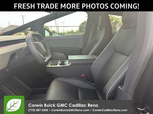 Used 2025 Tesla Cybertruck AWD Crew Cab image 7