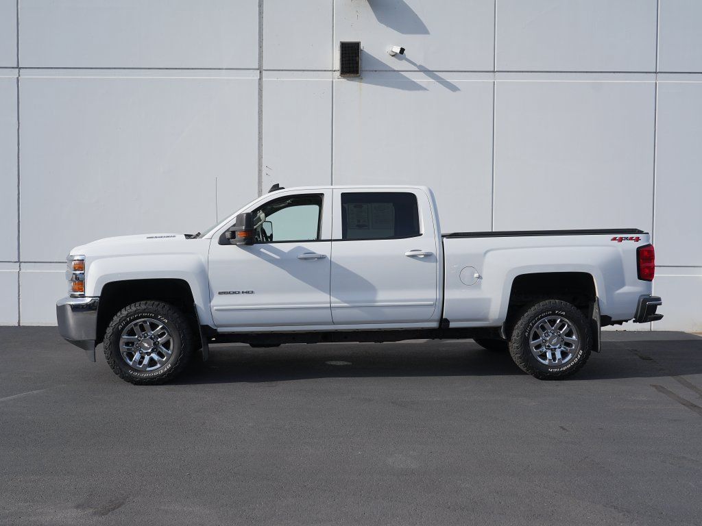 Used 2018 Chevrolet Silverado 2500 LT AWD/4WD image 6
