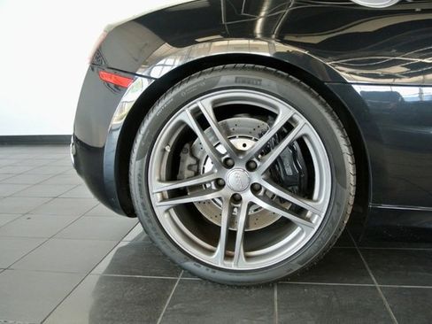 Used 2011 Audi R8 V10 AWD/4WD image 13