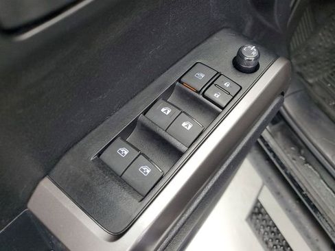 Used 2023 Toyota Tacoma SR5 w/ Technology Package AWD/4WD image 20