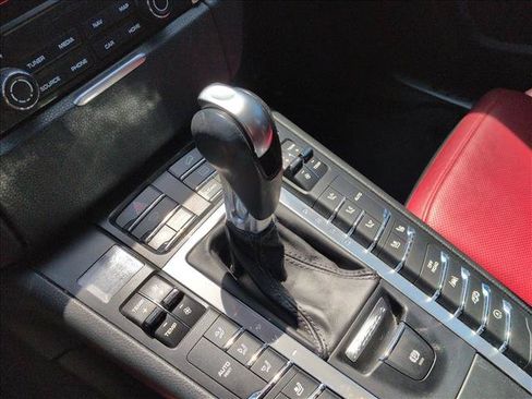 Used 2017 Porsche Macan GTS AWD/4WD image 12