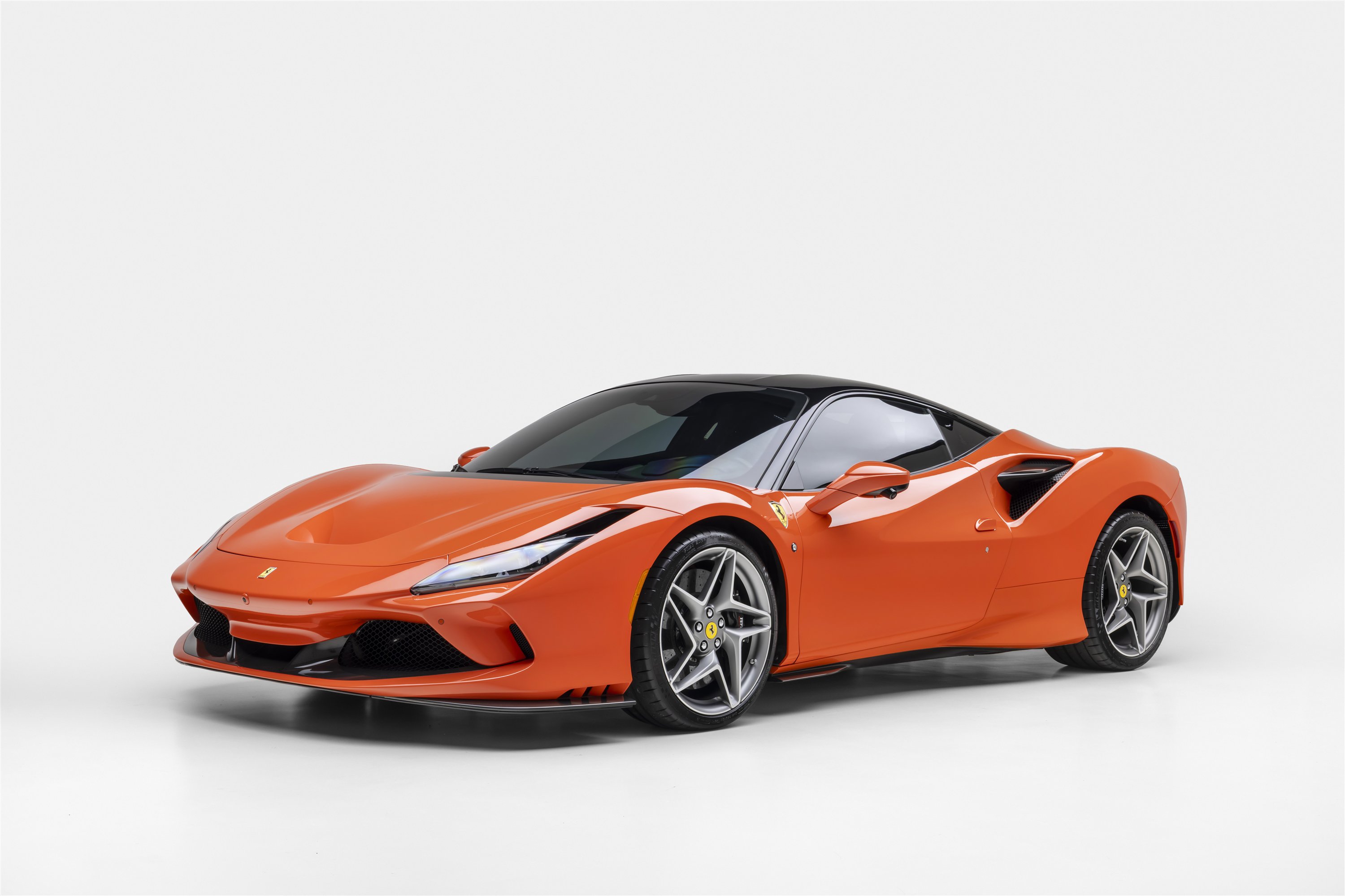 Certified 2021 Ferrari F8 Tributo RWD image 11