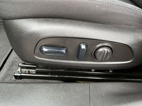 Used 2023 Chevrolet Malibu LT w/ LPO, Floor Liner Package FWD image 15