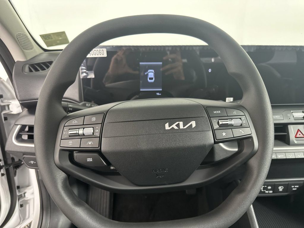 New 2026 Kia K4 FWD image 5