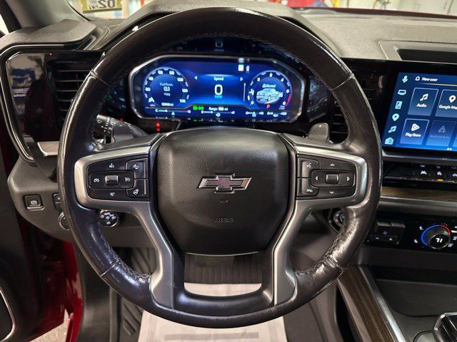 Used 2023 Chevrolet Silverado 1500 RST w/ Z71 Off-Road Package AWD/4WD image 13
