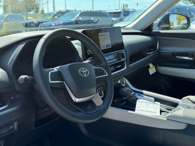 New 2026 Toyota Grand Highlander AWD image 11