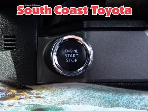 Used 2017 Toyota Tacoma TRD Sport RWD image 31