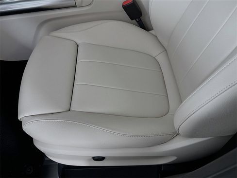 New 2026 Mercedes-Benz GLA 250 GLA 250 image 18