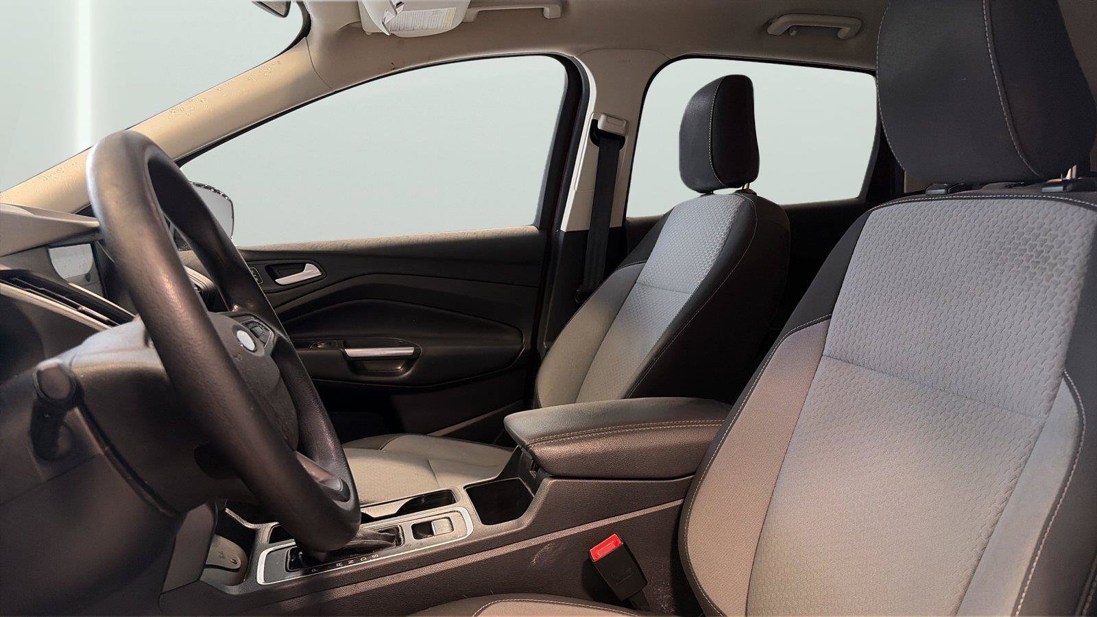 Used 2019 Ford Escape SE AWD/4WD image 10