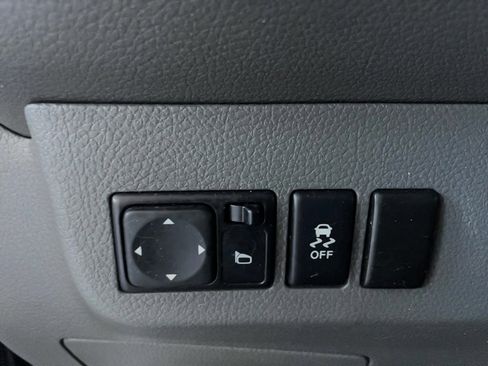 Used 2020 Nissan NV 3500 SV w/ Navigation Package image 19