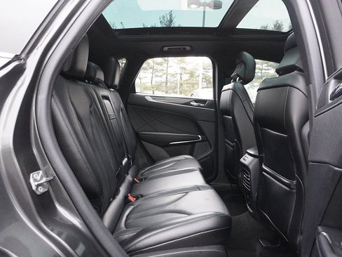 Used 2019 Lincoln MKC Reserve w/ MKC Climate Package image 38