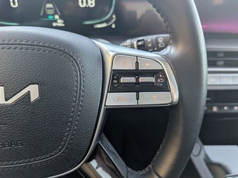 Used 2025 Kia Telluride S AWD/4WD image 14