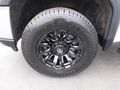 Used 2022 GMC Sierra 2500 Pro w/ Convenience Package AWD/4WD image 52