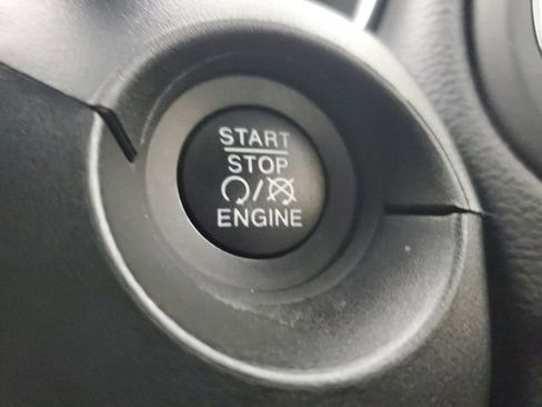 Used 2018 Jeep Compass Latitude w/ Popular Equipment Group image 31