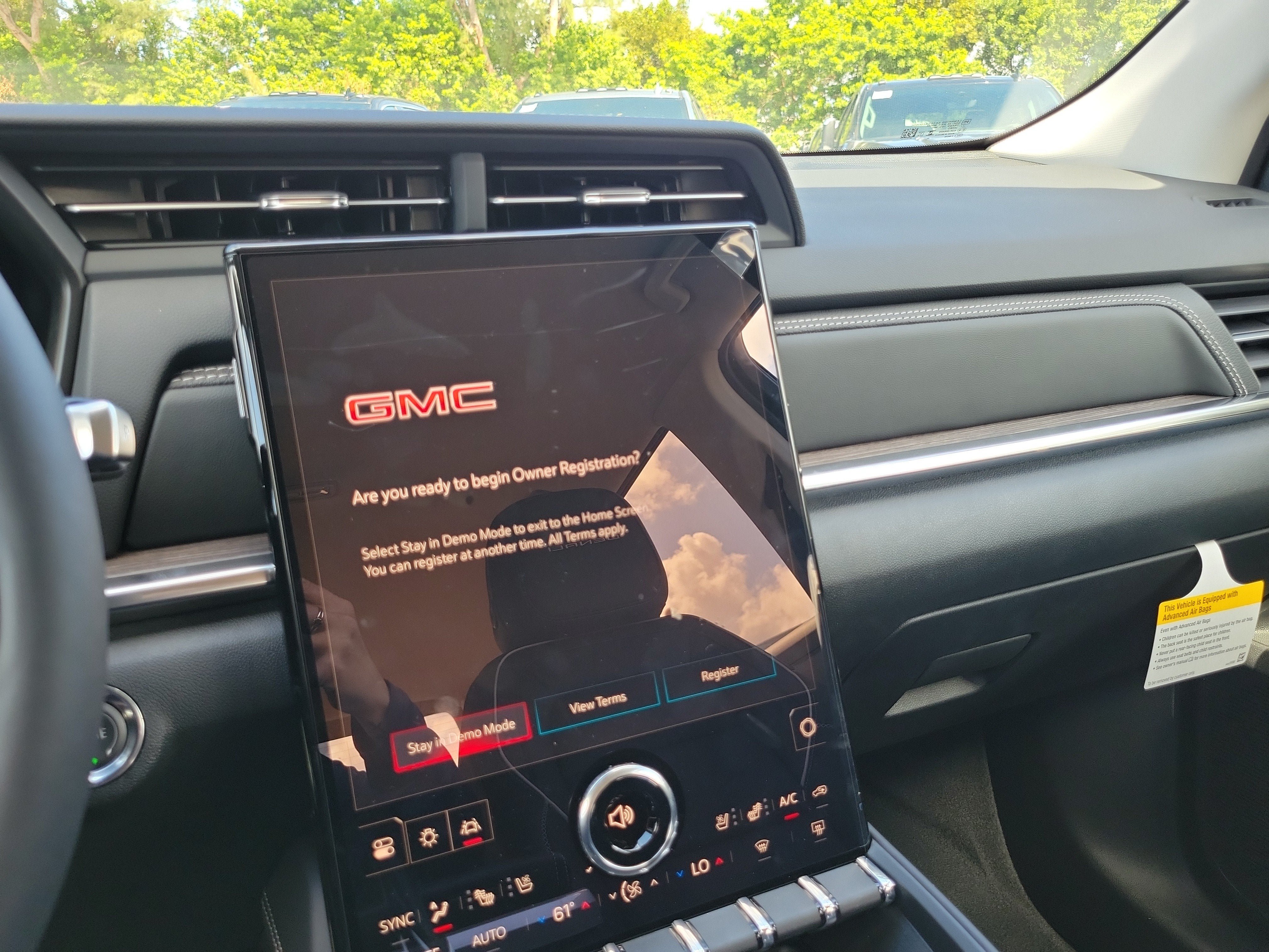 New 2027 GMC Terrain Denali w/ LPO, Floor Liner Package AWD/4WD image 11