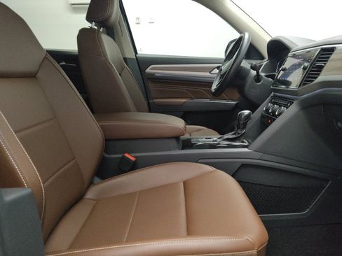 Used 2021 Volkswagen Atlas SEL FWD image 21
