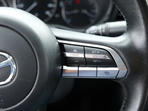 Used 2019 MAZDA MAZDA3 Sedan FWD image 22