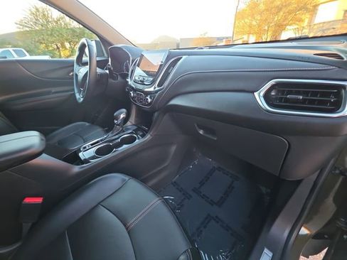 Used 2023 Chevrolet Equinox Premier image 29