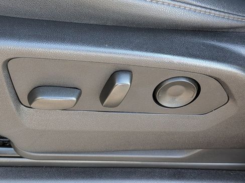 Used 2024 Chevrolet Tahoe LT image 21