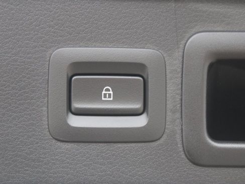 Used 2023 MAZDA CX-30 AWD 2.5 S w/ Select Package image 26