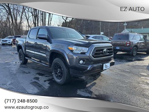 Used 2022 Toyota Tacoma SR5 image 1