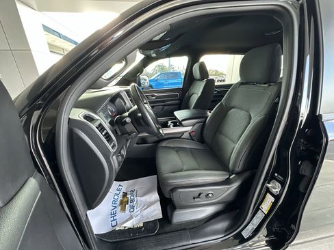 Used 2021 RAM 1500 Big Horn AWD/4WD image 18