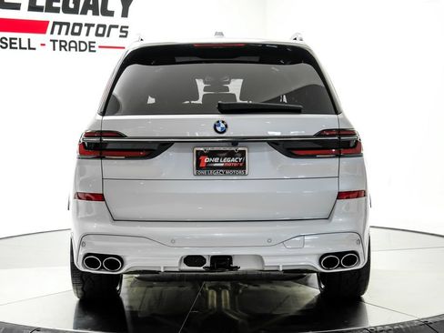 Used 2025 BMW ALPINA XB7 AWD/4WD image 11